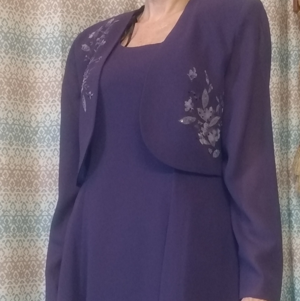 Women's purple 2 piece dress